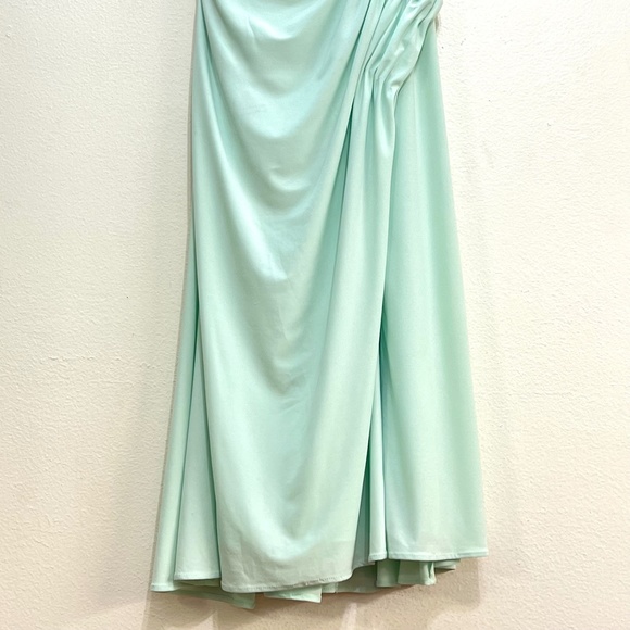 Mac Duggal Ieena 26484 Ruched Off the Shoulder Midi Dress - Picture 4 of 10